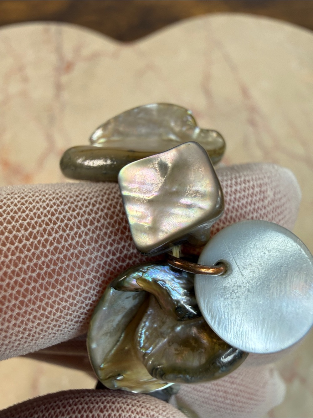 Iridescent Shell Disc Stretch Bracelet - Women Jewelry - Picture 7 of 8
